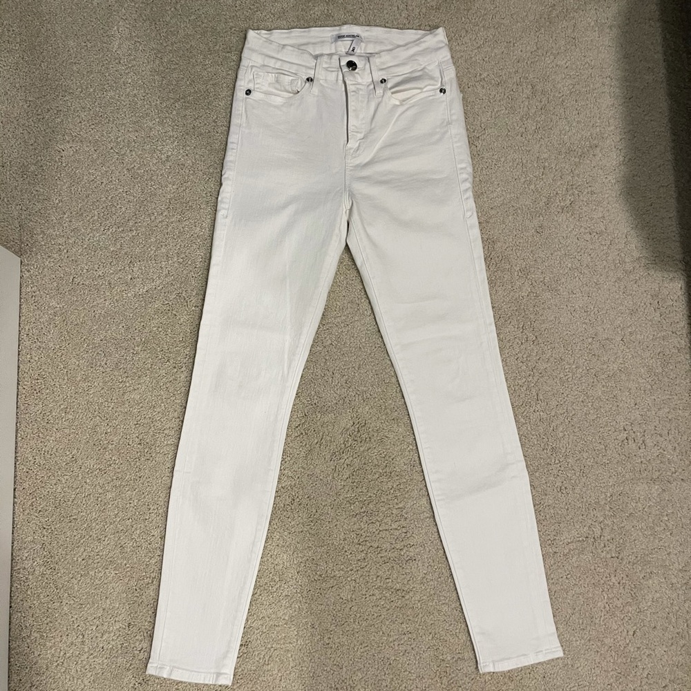Good American Good Legs White Jeans. New.
